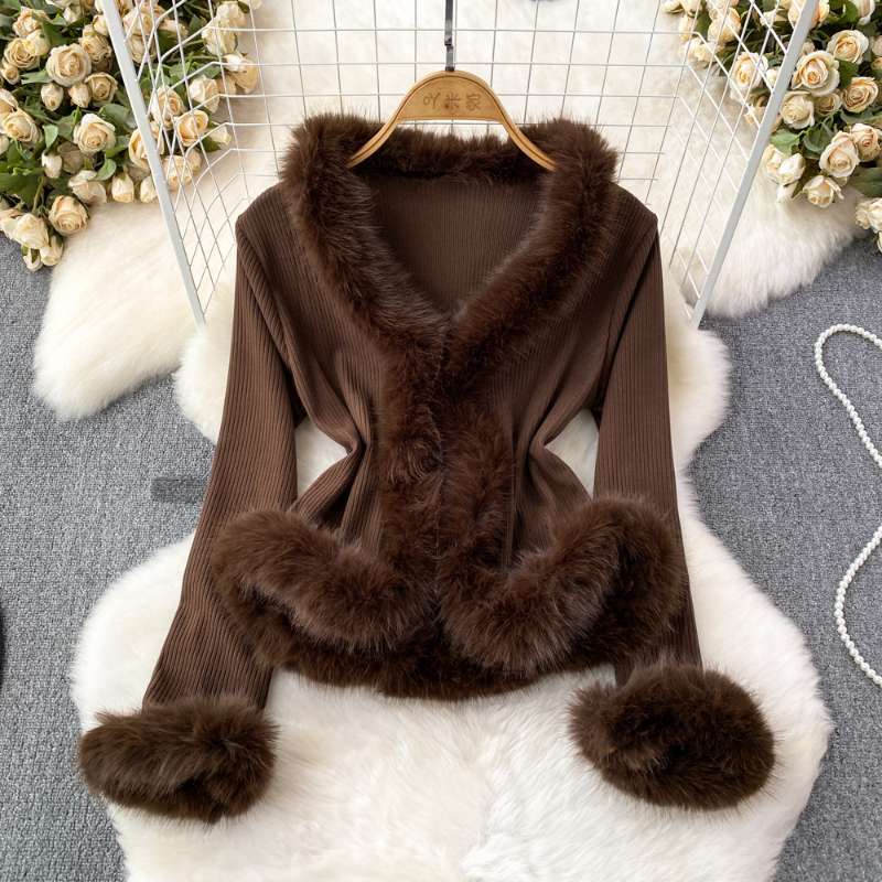 Jackets - Jaqueta Feminina Plus Size de Pele