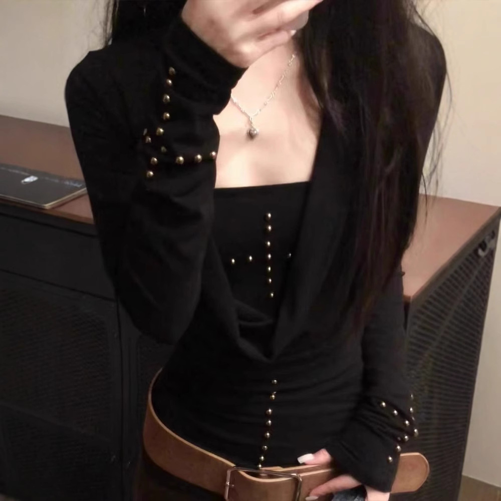 Conjunto Feminino Y2K Dark Gir - T-Shirts avaliação e preço
