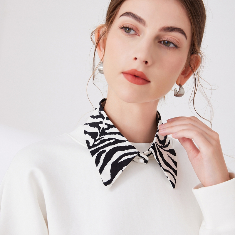 Gola Falsa Decorativa de Suéte - Shirts avaliação e preço